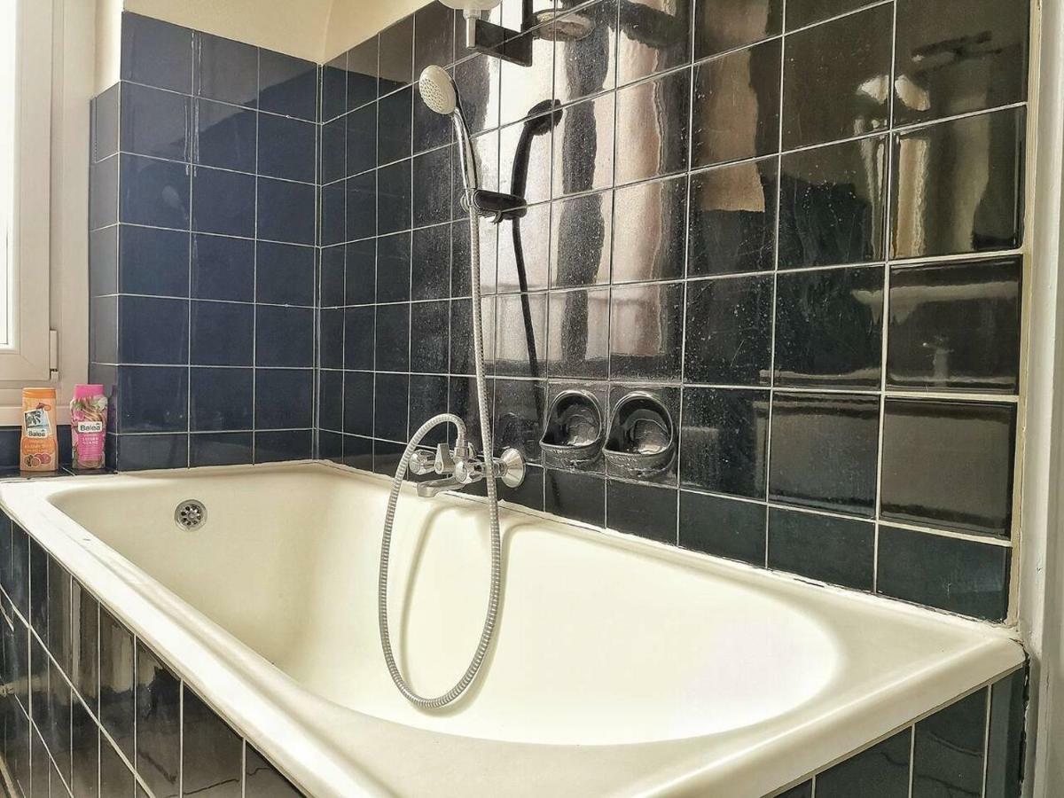 Le XI - Suite Colmar Gare - Parking Екстер'єр фото